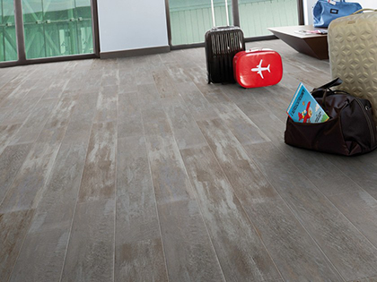  Pavimento in LVT a click  2